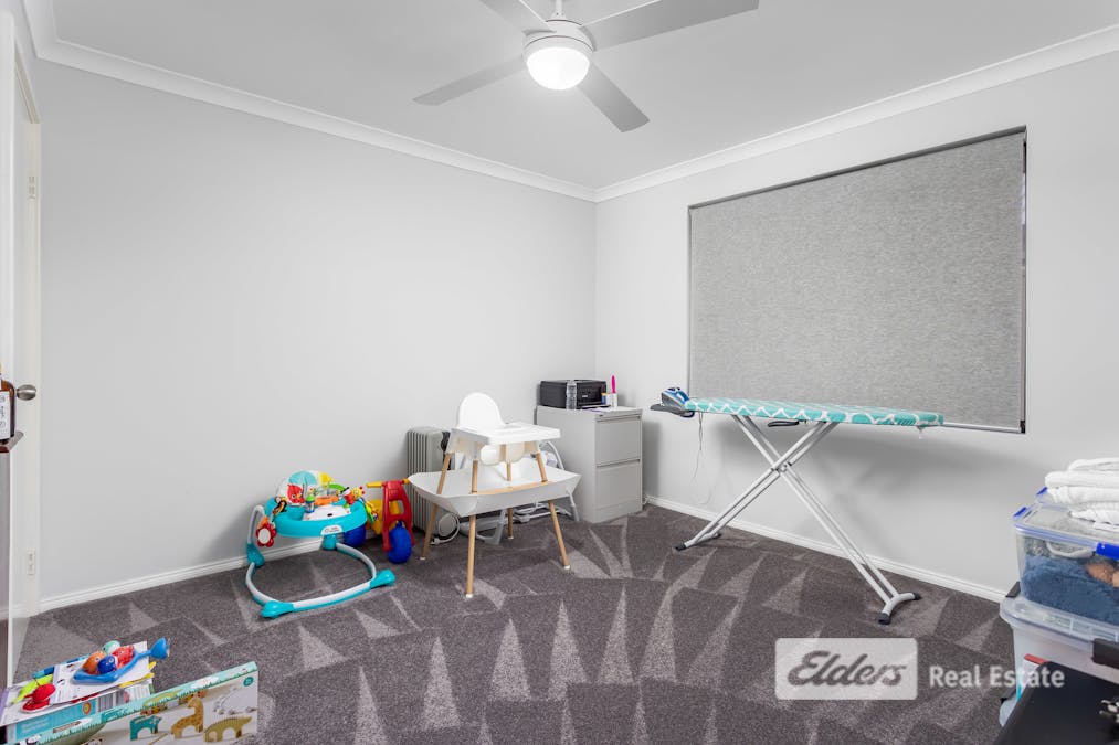 4 Jardine Way, Millbridge, WA, 6232 - Image 16