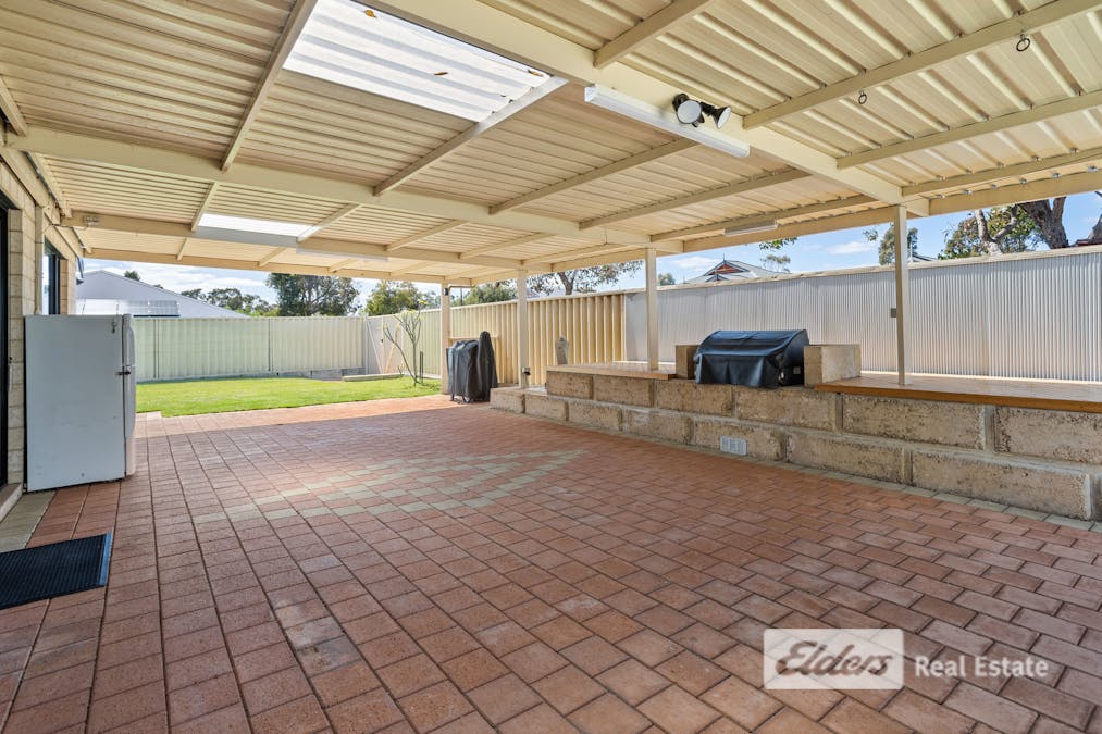4 Jardine Way, Millbridge, WA, 6232 - Image 18