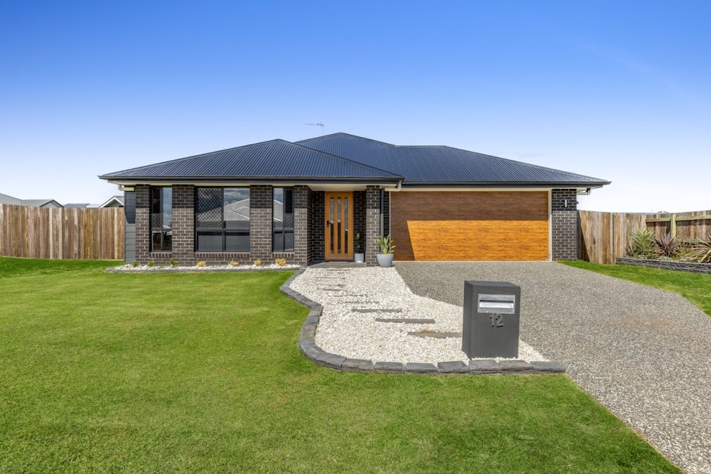 12 Estelle Street, Wyreema, QLD, 4352 - Image 1