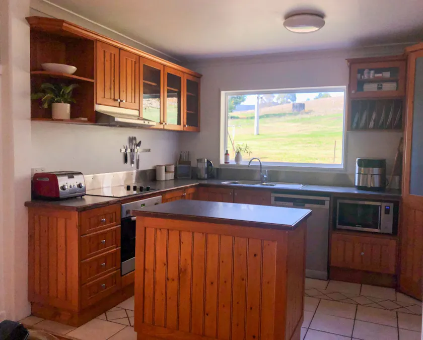 463 Lucyvale Road, Lucyvale, VIC, 3691 - Image 9