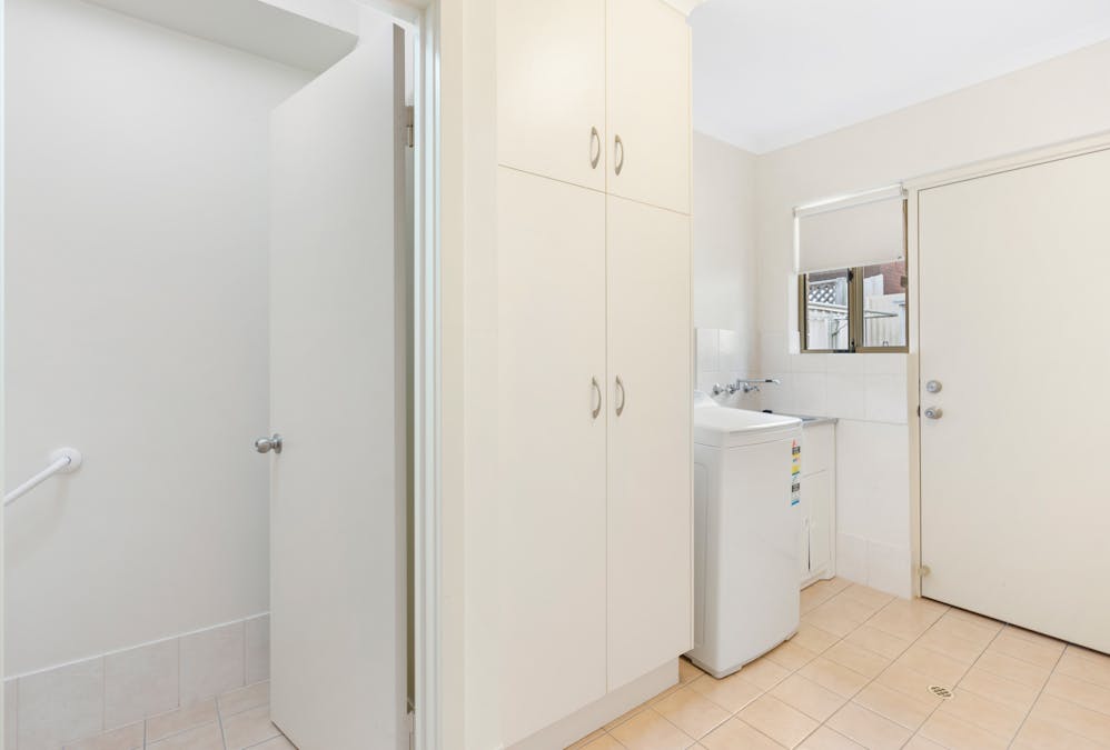 3 Carlyle Street, Victor Harbor, SA, 5211 - Image 17