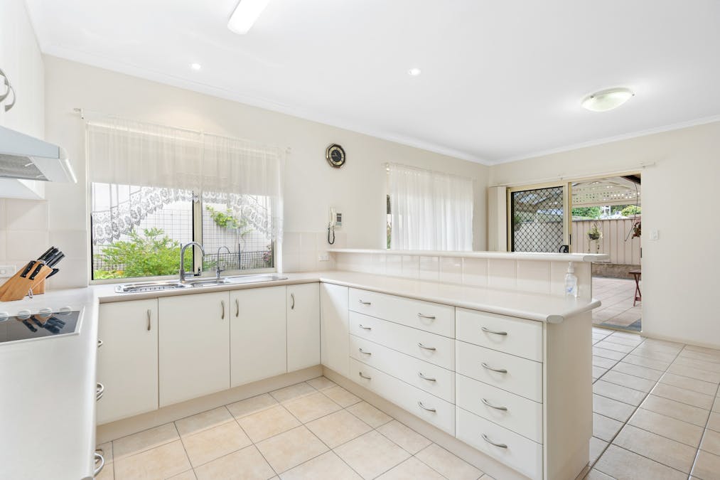 3 Carlyle Street, Victor Harbor, SA, 5211 - Image 7