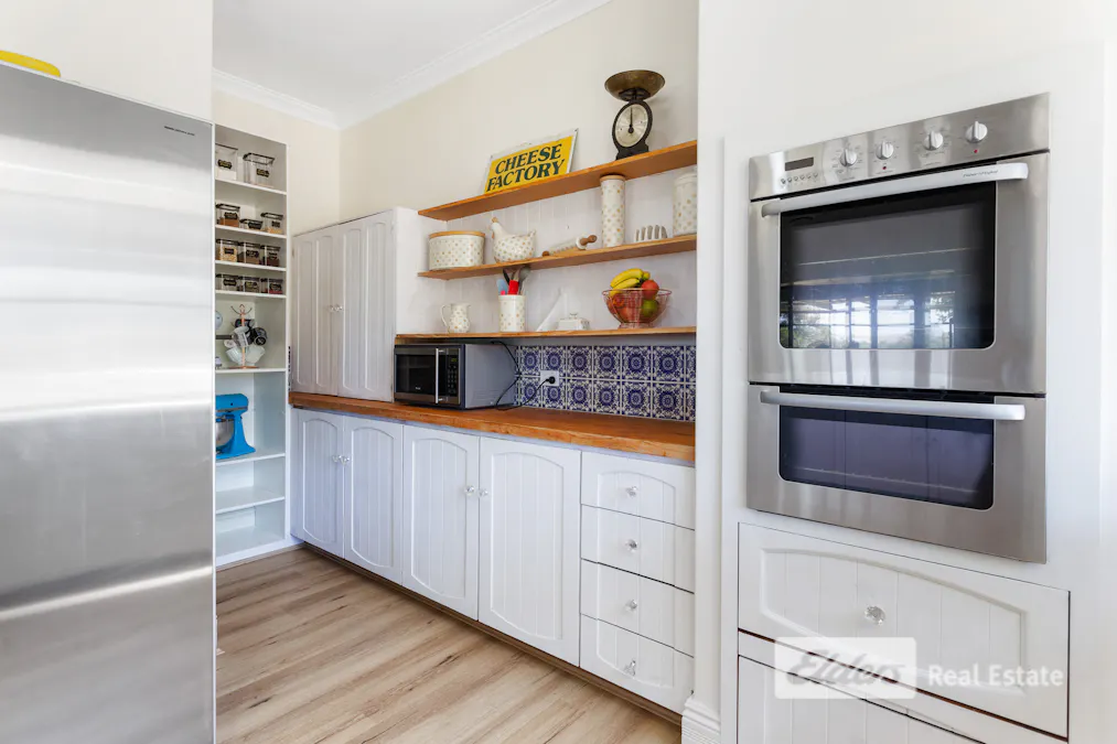 350 Steere Street, Collie, WA, 6225 - Image 8