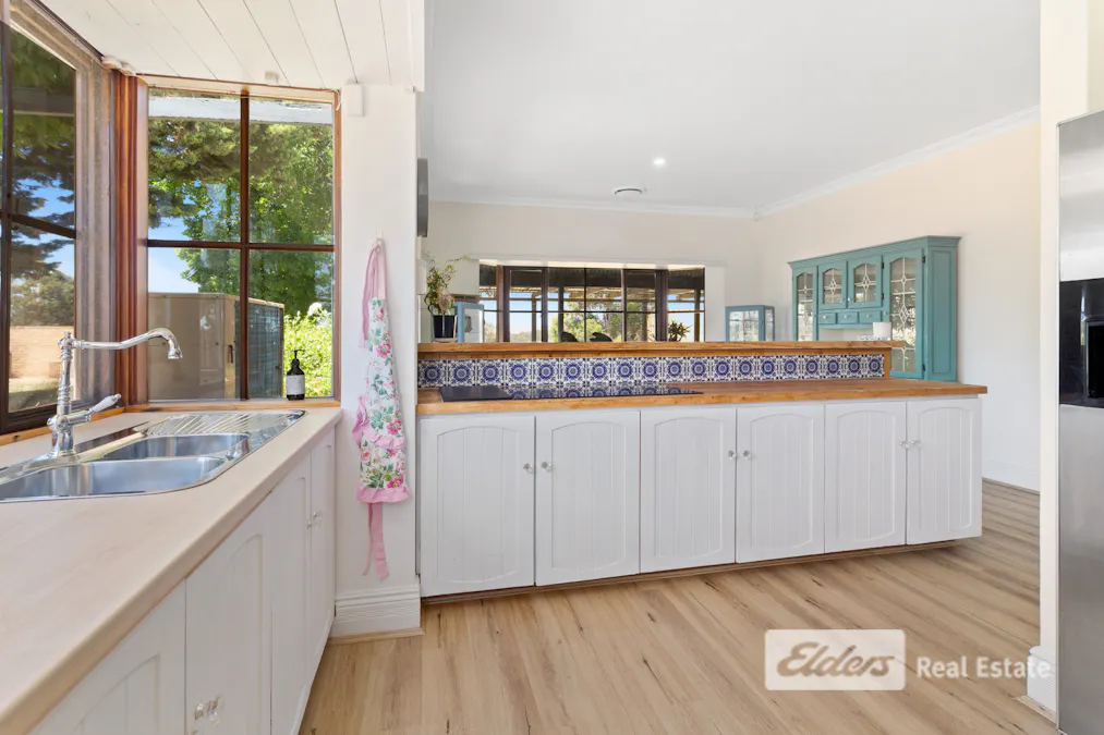 350 Steere Street, Collie, WA, 6225 - Image 9