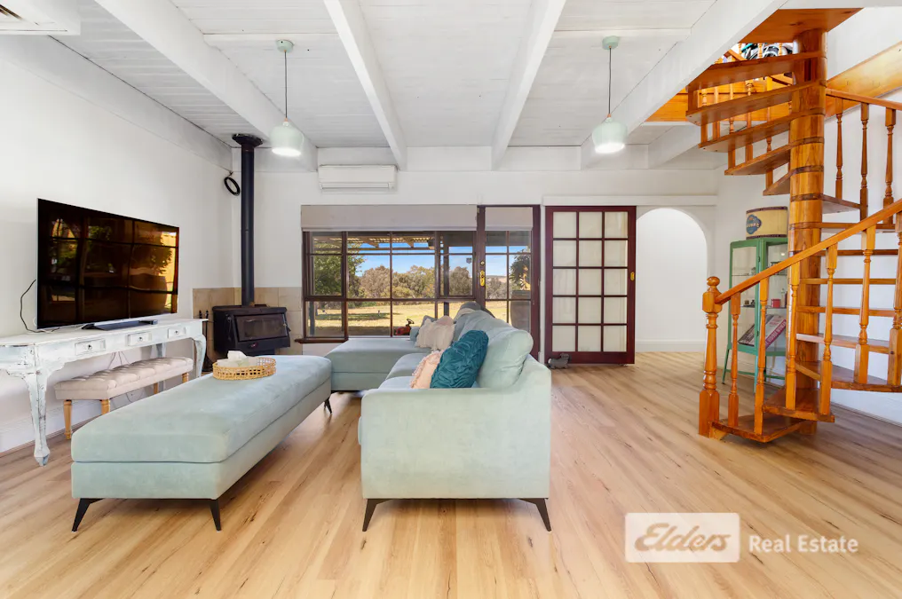 350 Steere Street, Collie, WA, 6225 - Image 23