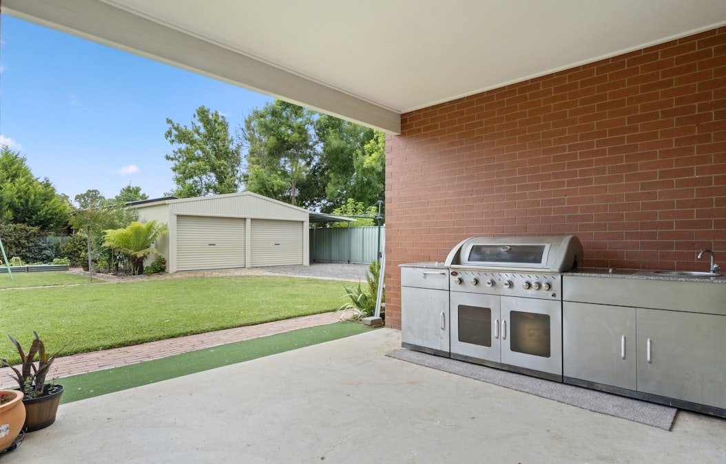 13 Burns Avenue, Euroa, VIC, 3666 - Image 15