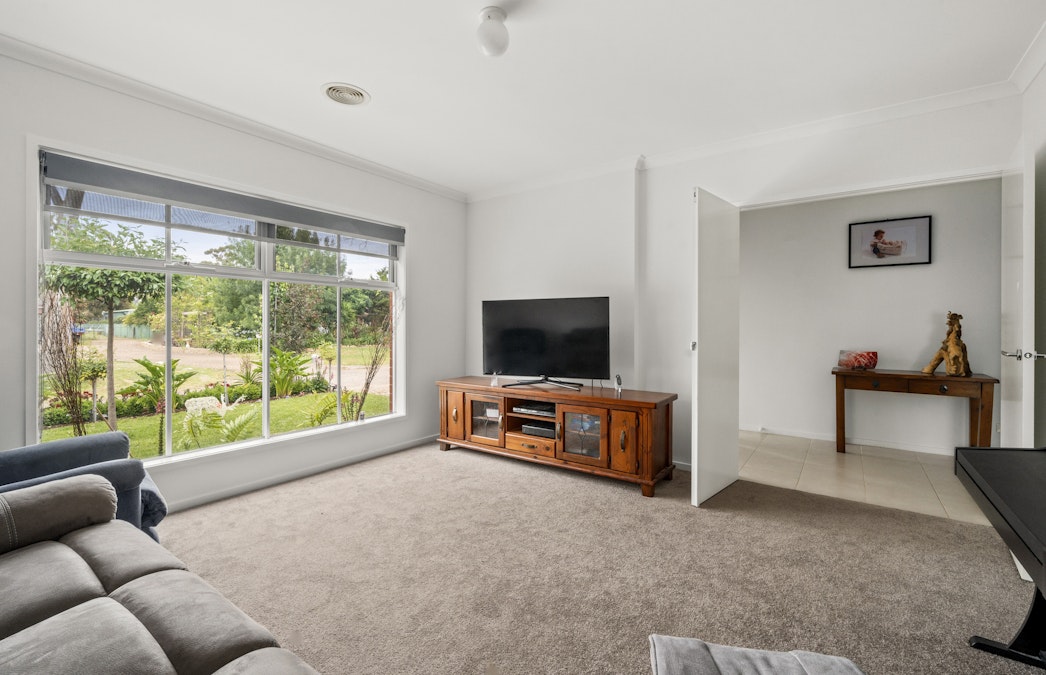 13 Burns Avenue, Euroa, VIC, 3666 - Image 7