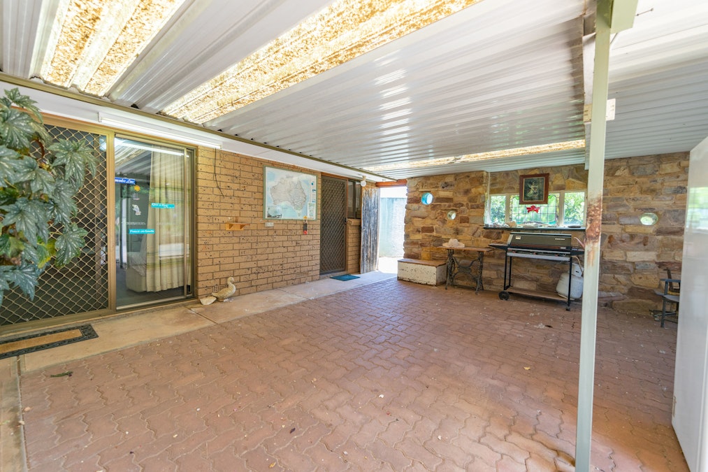 17 New Street, Robertstown, SA, 5381 - Image 14