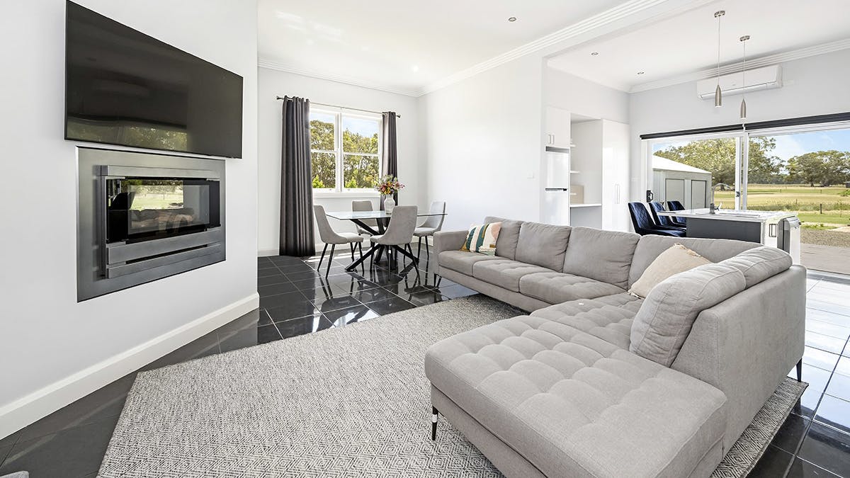 3 Maddison View, Hamilton, VIC, 3300 - Image 7