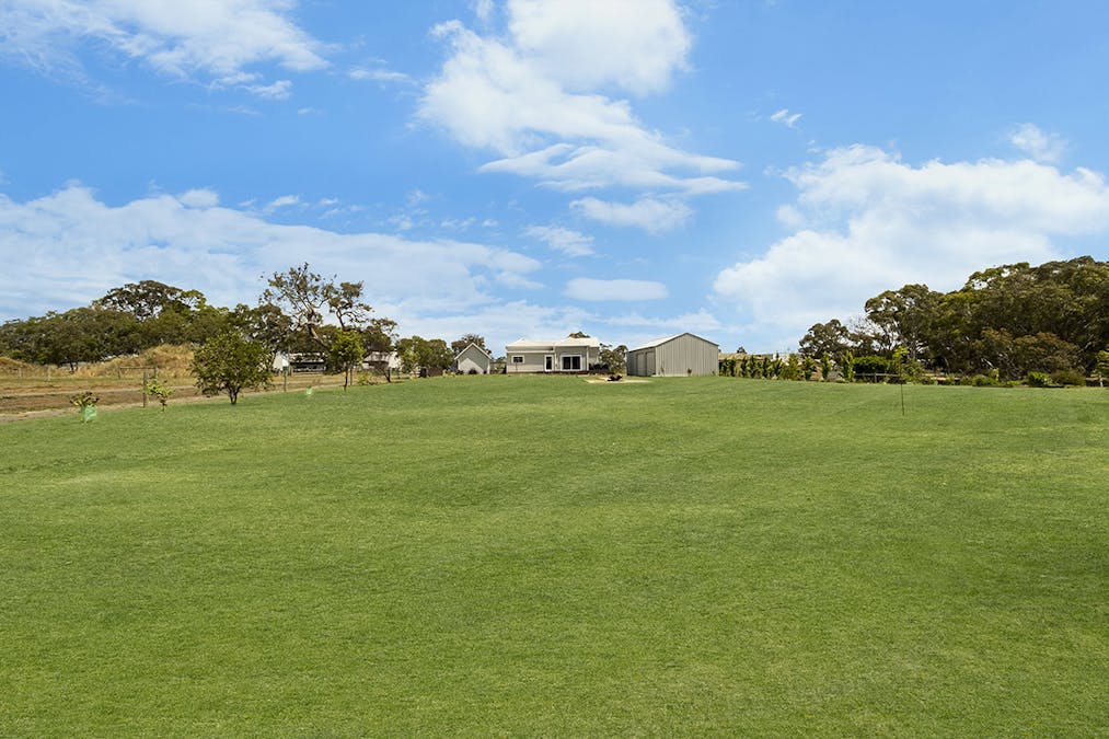 3 Maddison View, Hamilton, VIC, 3300 - Image 15