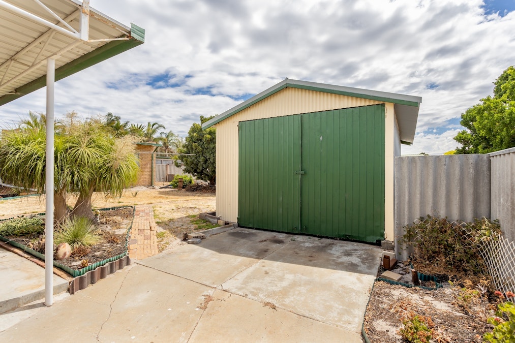 38 Valentine Way, Australind, WA, 6233 - Image 4