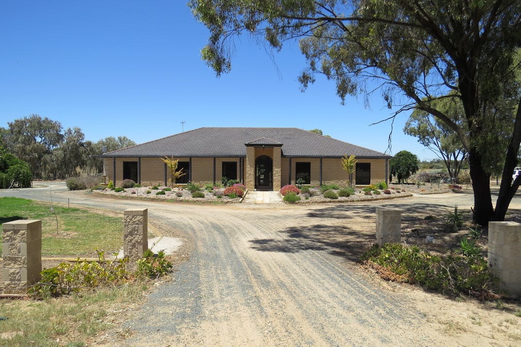 204-212 Yarra Street, Deniliquin, NSW, 2710 - Image 28