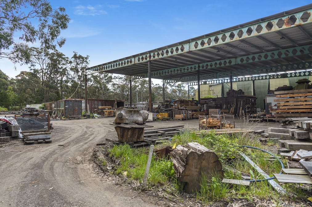 988 Black Forest Drive, Woodend, VIC, 3442 - Image 5