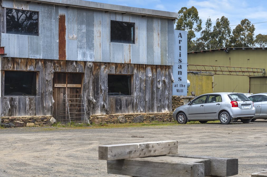 988 Black Forest Drive, Woodend, VIC, 3442 - Image 4