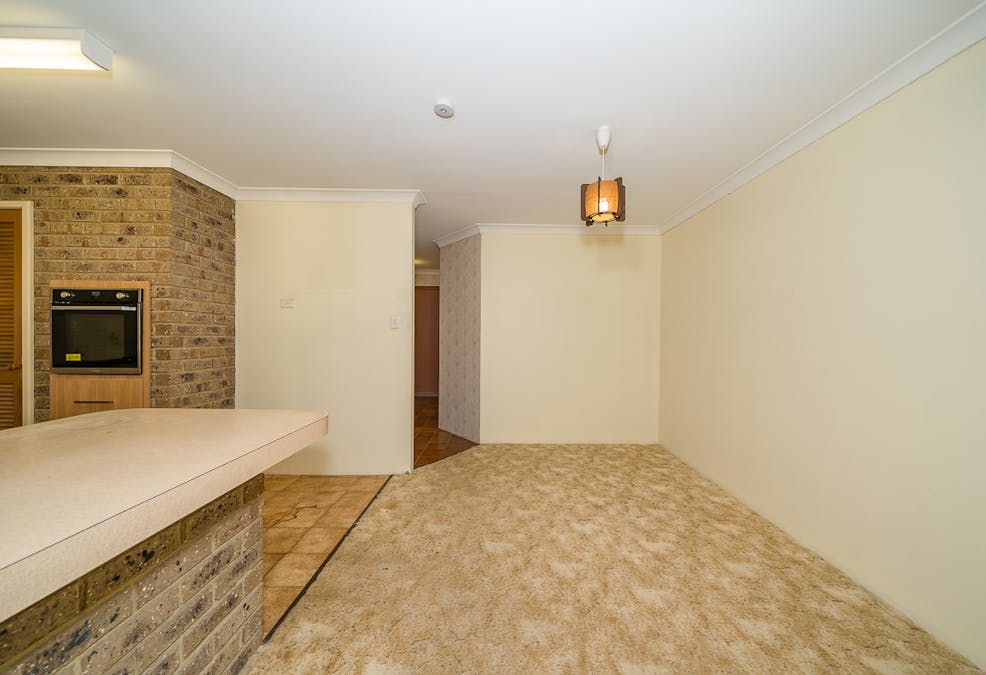 42 Campbell Way, Rockingham, WA, 6168 - Image 5