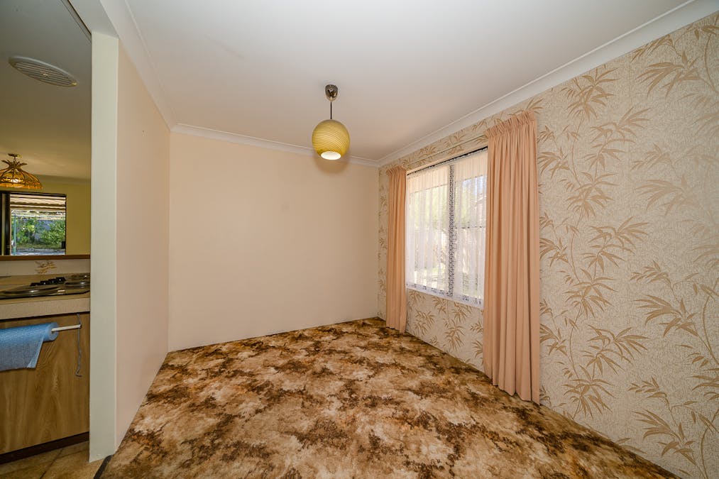 42 Campbell Way, Rockingham, WA, 6168 - Image 8