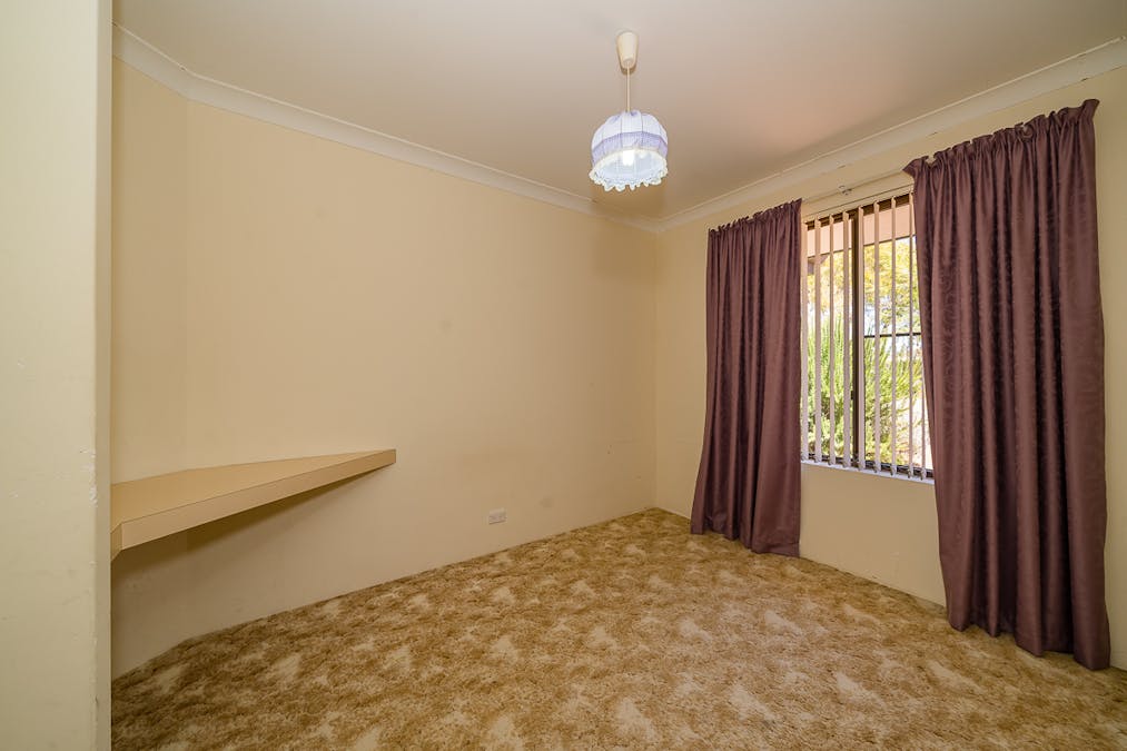 42 Campbell Way, Rockingham, WA, 6168 - Image 14