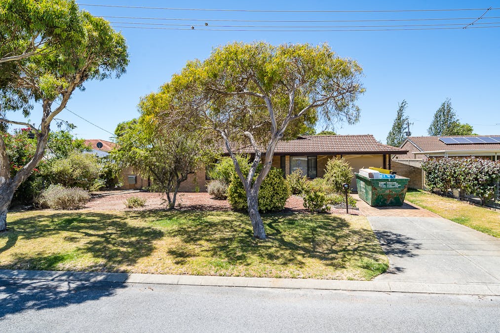 42 Campbell Way, Rockingham, WA, 6168 - Image 19