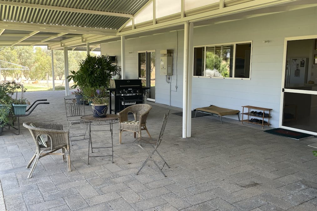 1352  Quellington Road, York, WA, 6302 - Image 22