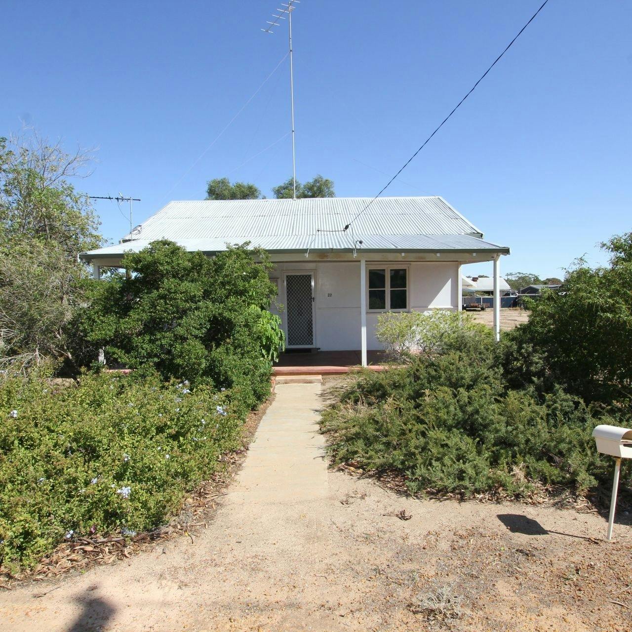2224 Cummings Street, Merredin, WA, 6415 Sold Elders Real Estate