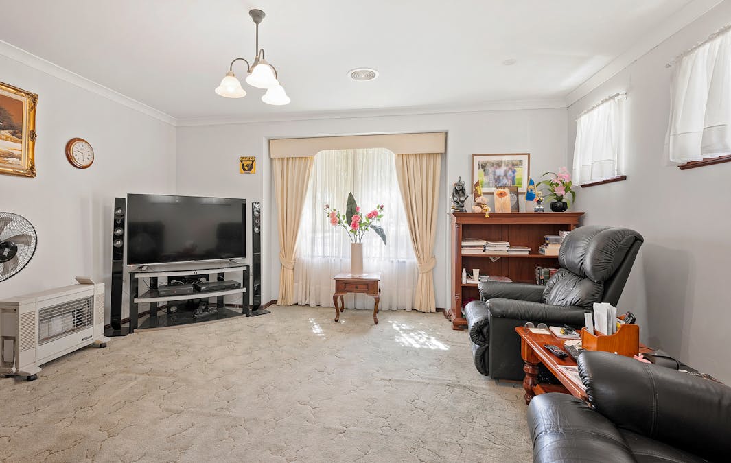 1 Pembroke Street, College Grove, WA, 6230 - Image 6