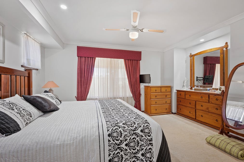 1 Pembroke Street, College Grove, WA, 6230 - Image 18