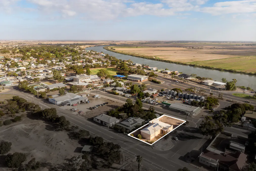 47 Railway Terrace, Tailem Bend, SA, 5260 - Image 12