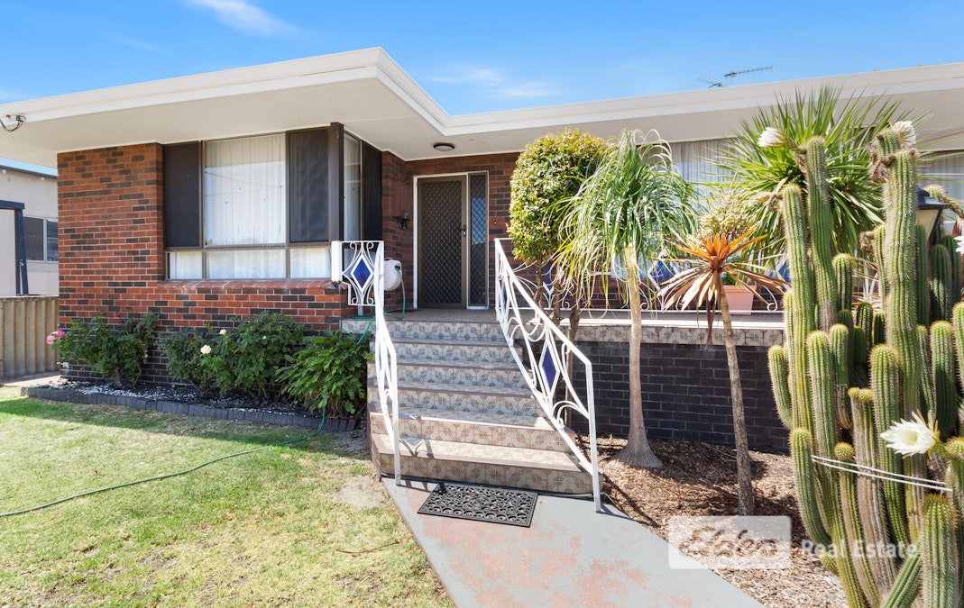 6 Hutton Street, Collie, WA, 6225 - Image 5