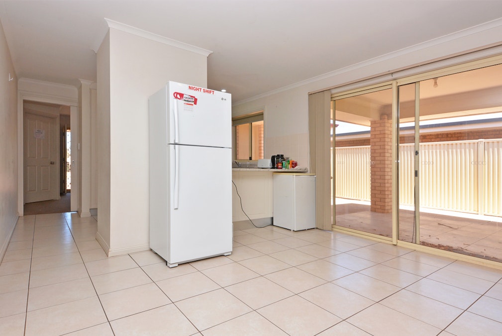 4 Vern Schuppan Drive, Whyalla Norrie, SA, 5608 - Image 3