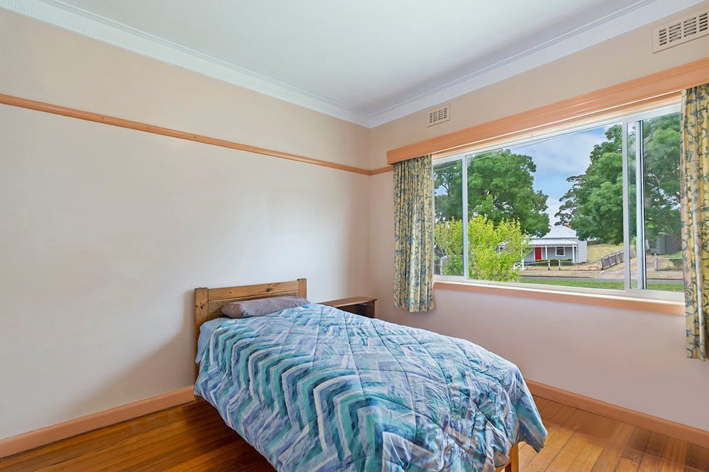 20 Francis Street, Hamilton, VIC, 3300 Sold Elders Real Estate