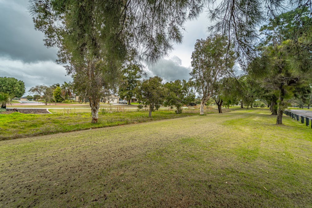 15 Lynch Avenue, Rockingham, WA, 6168 - Image 28