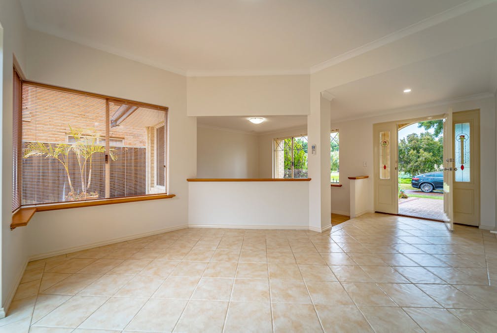 15 Lynch Avenue, Rockingham, WA, 6168 - Image 5
