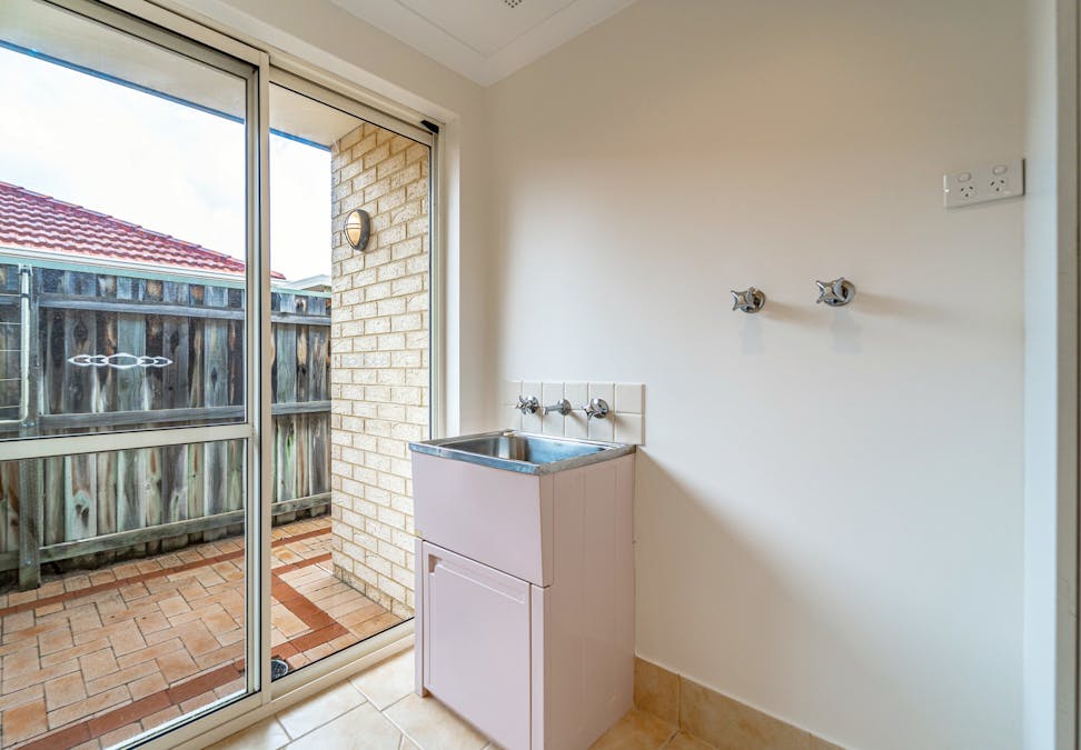 15 Lynch Avenue, Rockingham, WA, 6168 - Image 20