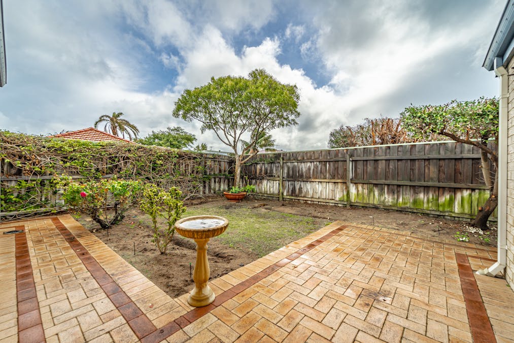 15 Lynch Avenue, Rockingham, WA, 6168 - Image 26