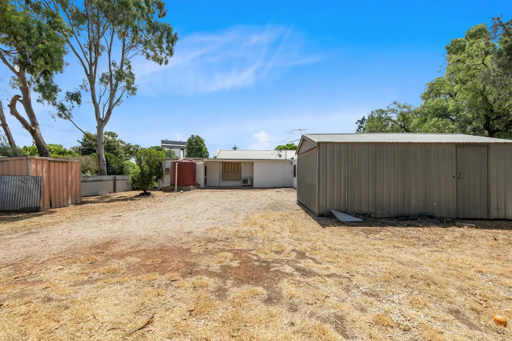 4 & 4A Adelaide Road, Kapunda, SA, 5373 - Image 17