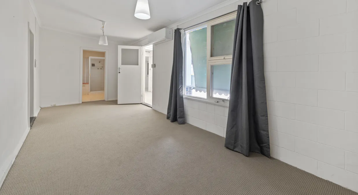 4 & 4A Adelaide Road, Kapunda, SA, 5373 - Image 8