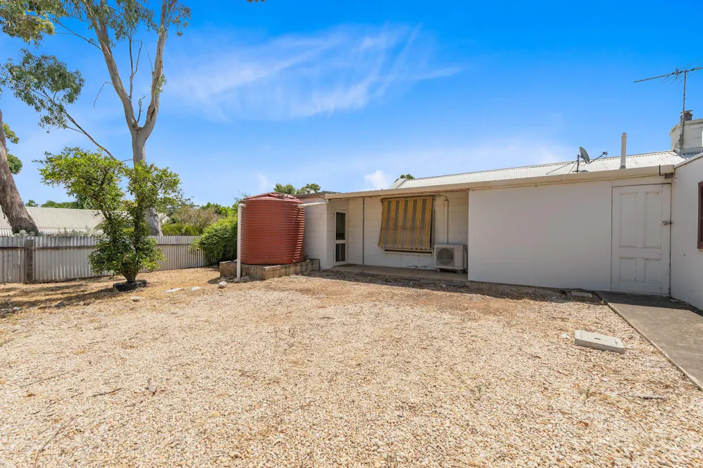 4 & 4A Adelaide Road, Kapunda, SA, 5373 - Image 15