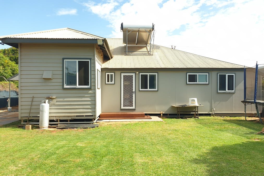 52 Shallcross Street, East Carnarvon, WA, 6701 - Image 17