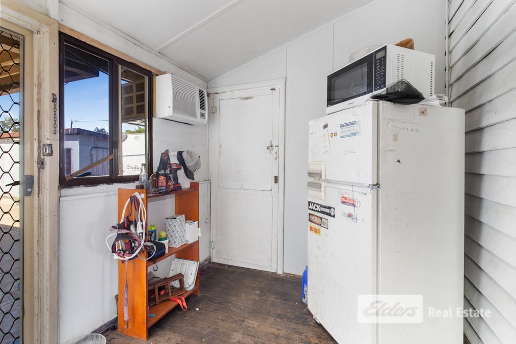 54 Wittenoom Street, Collie, WA, 6225 - Image 11