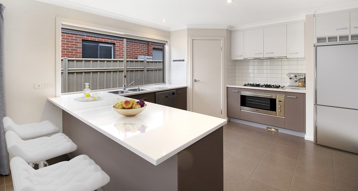 31 Lord Street, Hamilton, VIC, 3300 - Image 3