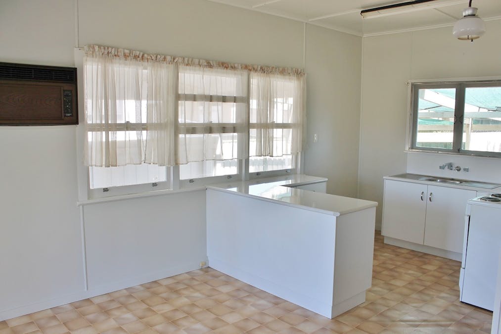 6 Curtis Street, Dalby, QLD, 4405 Sold Elders Real Estate