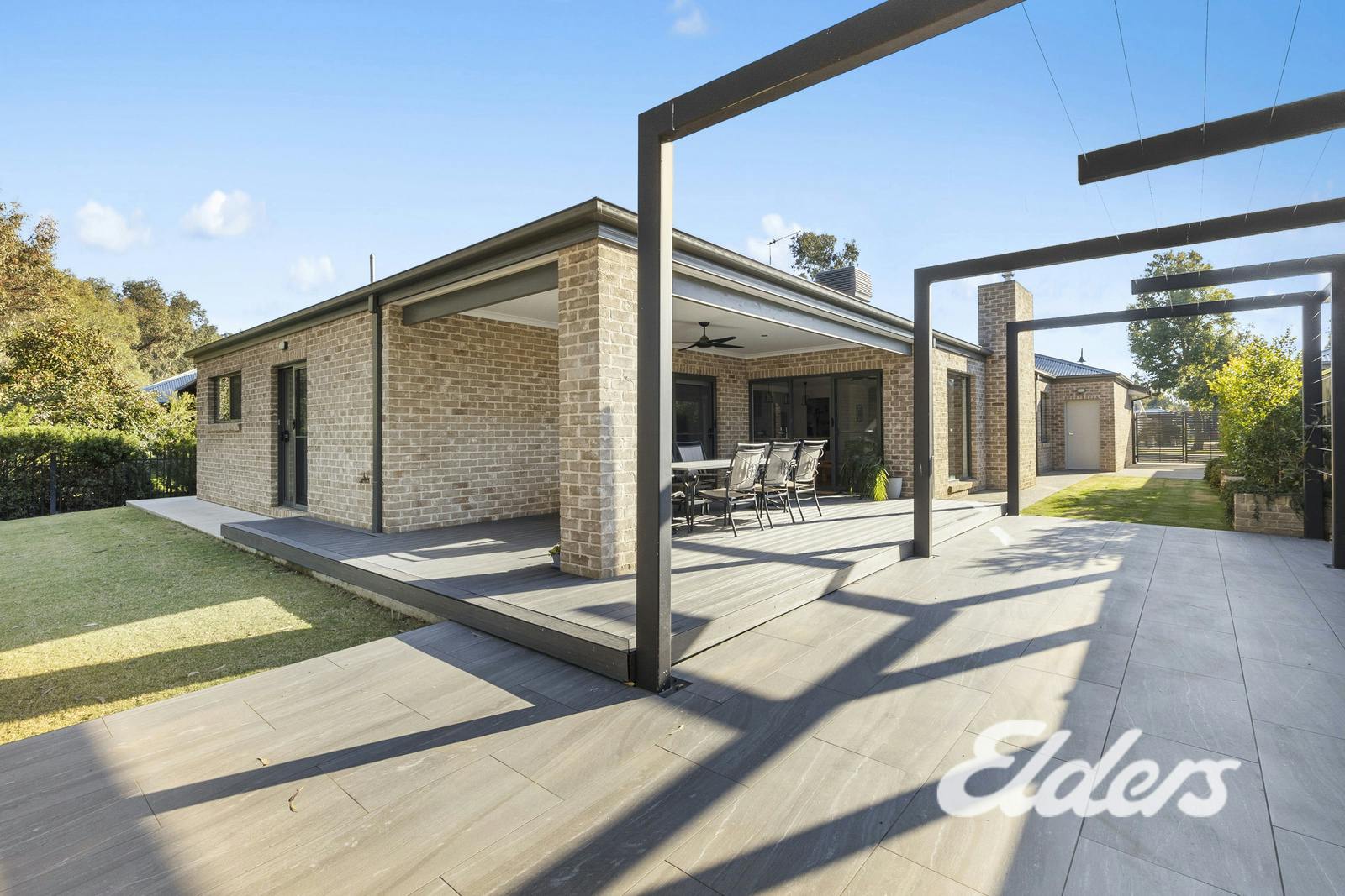 29 Phillip Hyland Drive, Yarrawonga, VIC, 3730 Sold Elders Real Estate