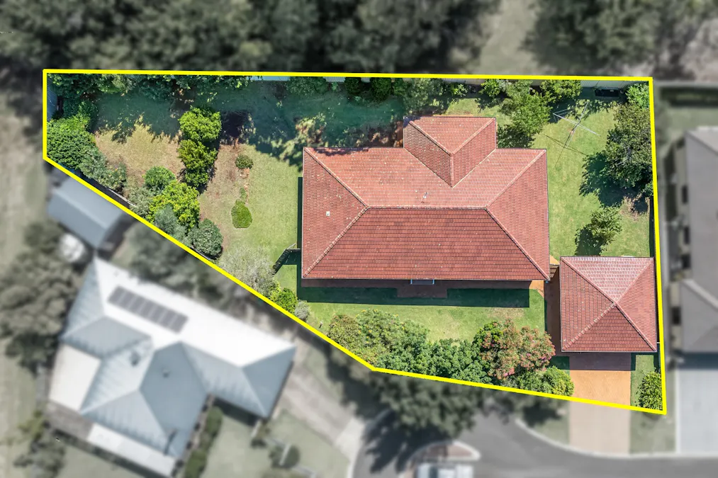 13-15 Chifley Court, Middle Ridge, QLD, 4350 - Image 2