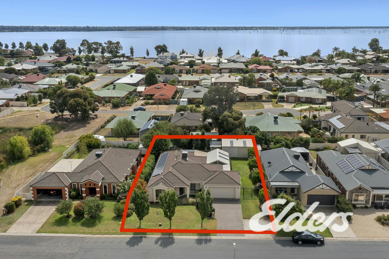 14 Madden Drive, Yarrawonga, VIC, 3730 Sold Elders Real Estate