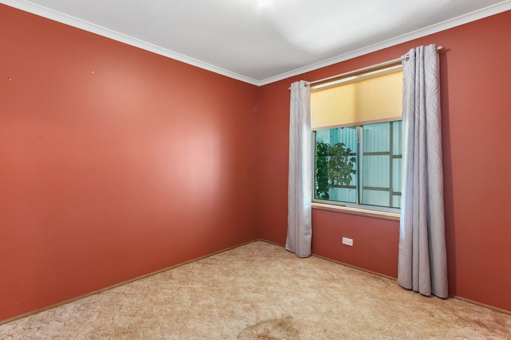 8 Dutton Street, Jamestown, SA, 5491 - Image 11