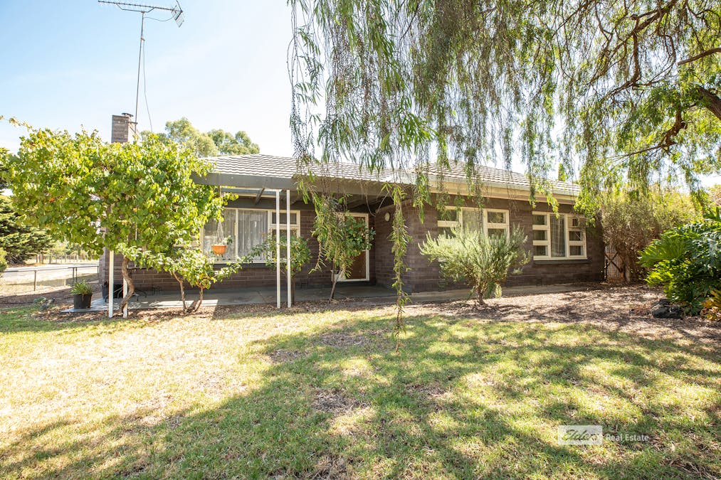 16 Stewart Terrace, Naracoorte, SA, 5271 Sold Elders Real Estate