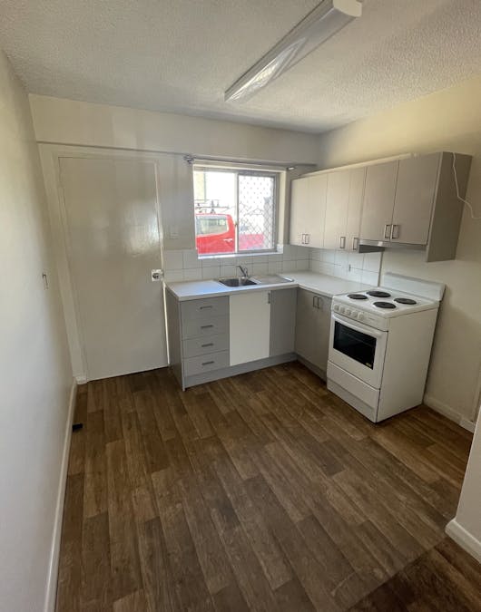 9/141 Augustus Street, Geraldton, WA, 6530 - Image 2