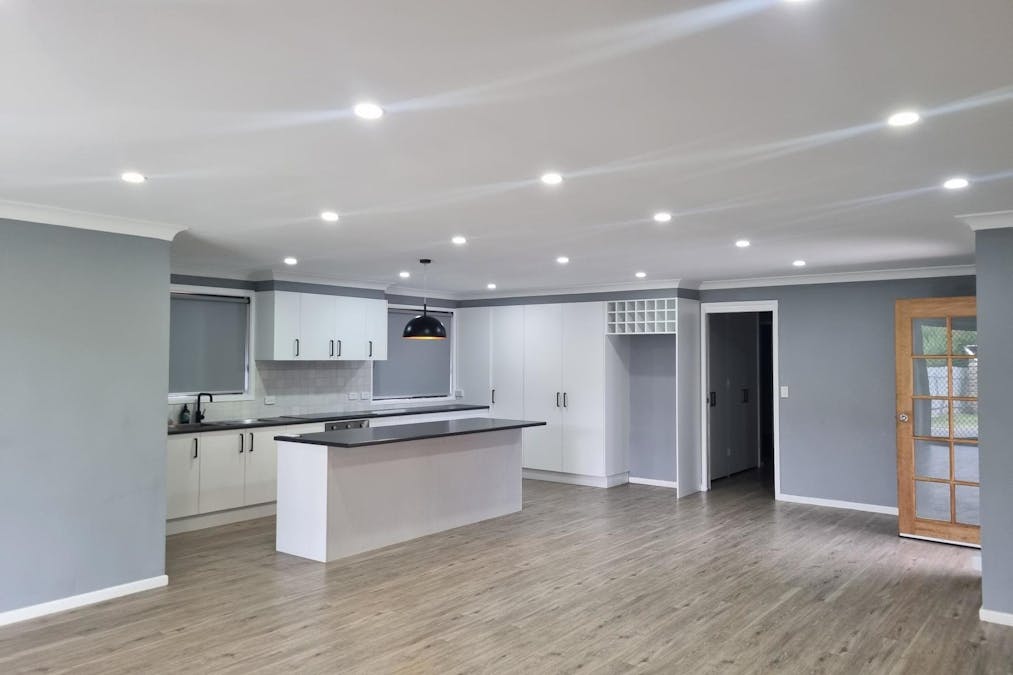 9 Grenfell Street, Parkes, NSW, 2870 - Image 1