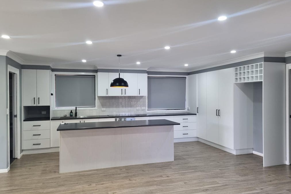 9 Grenfell Street, Parkes, NSW, 2870 - Image 2