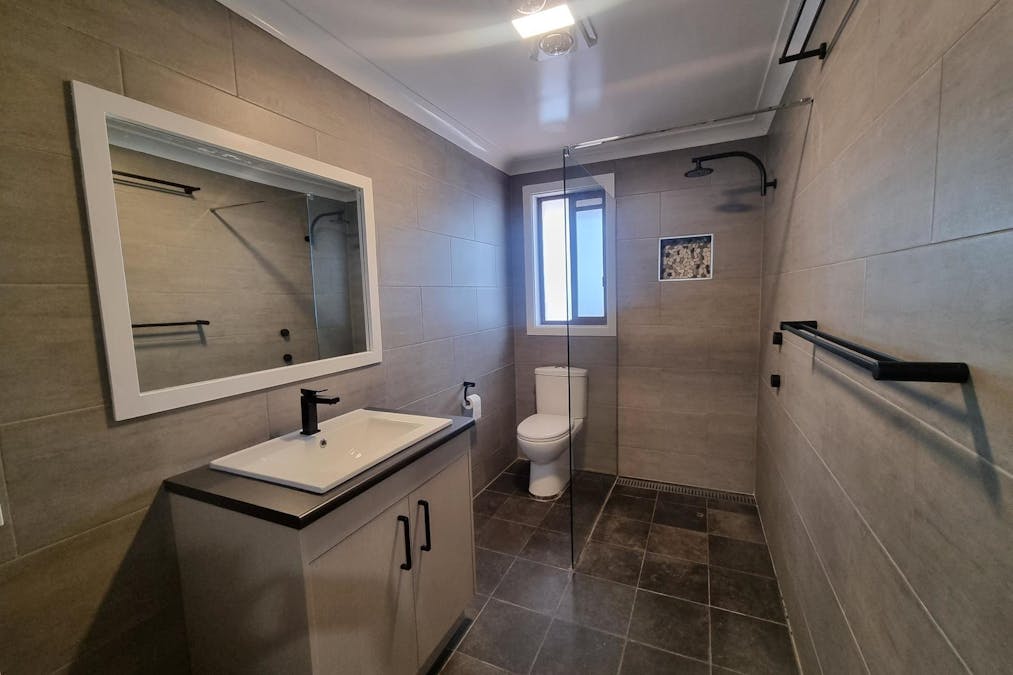 9 Grenfell Street, Parkes, NSW, 2870 - Image 11